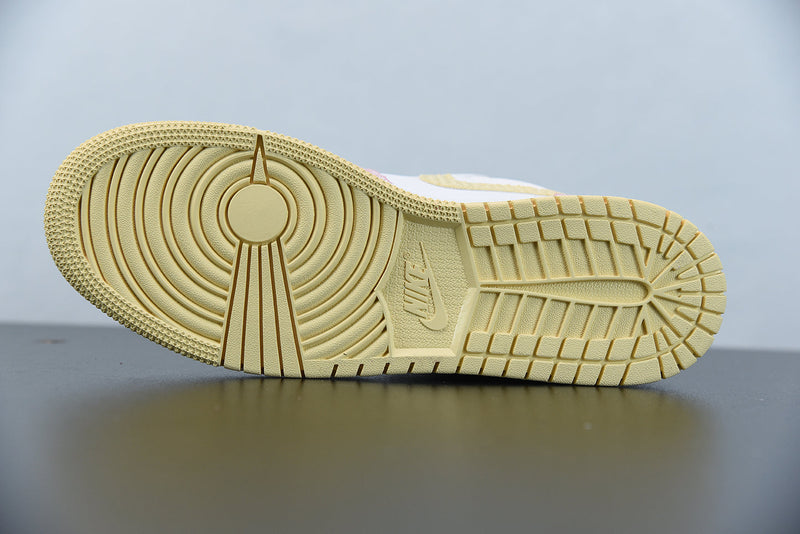 Nike Air Jordan 1 Low GS "Strawberry Ice Cream"