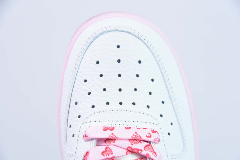 Nike Air Force 1 Low "White Pink"