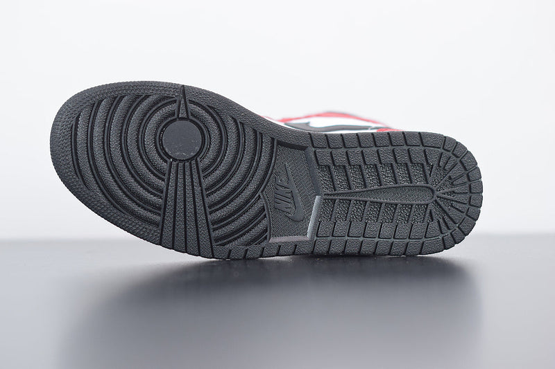 Nike Air Jordan 1 Mid "Chicago Black Toe"