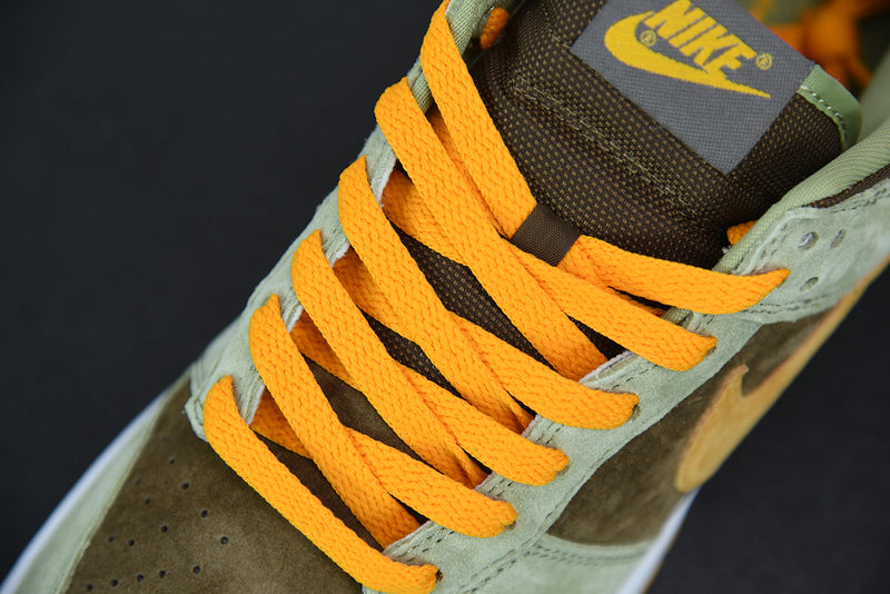 Nike Dunk Low "Dusty Olive"