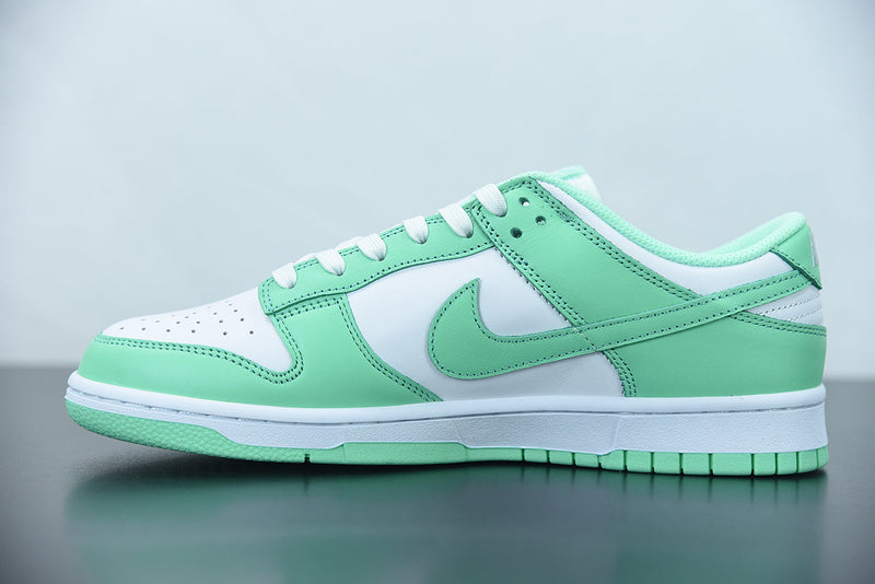 Nike Dunk Low "Green Glow"
