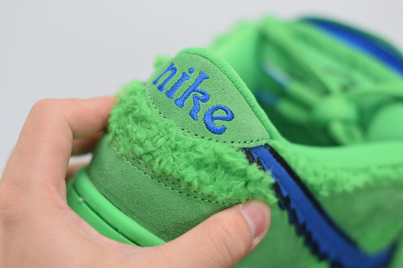 Nike SB Dunk Low X Grateful Dead Bears "Green"
