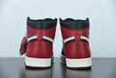 Nike Air Jordan 1 Retro High OG Chicago