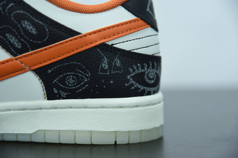 Nike Dunk Low "Halloween"