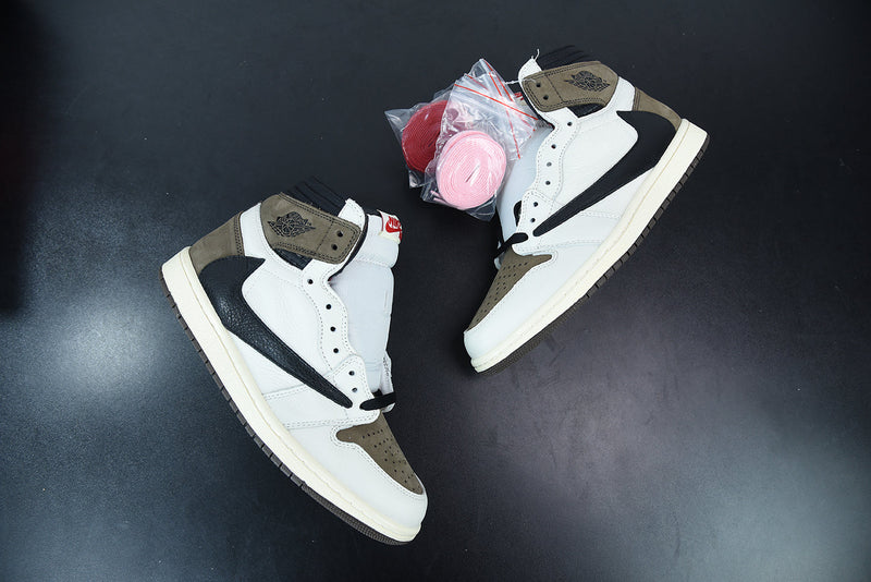 Nike Air Jordan 1 High Travis Scott "Reverse"