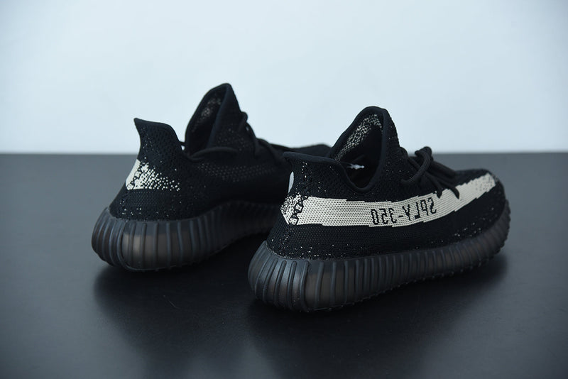 Adidas Yeezy Boost 350 V2 Oreo