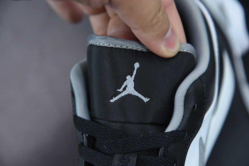 Nike Air Jordan 1 Low "Medium Grey"