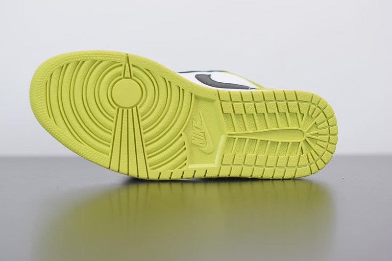 Nike Air Jordan 1 Low  "Suede Green" - futurerunners