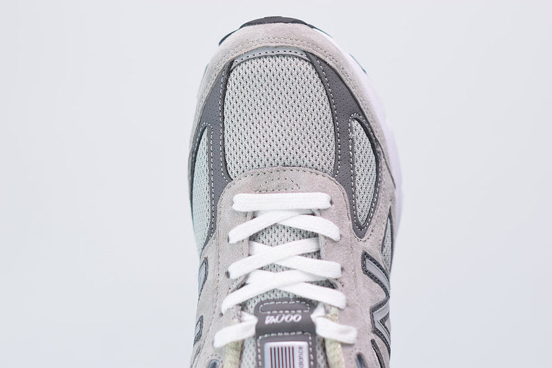 New Balance 990v4 "Grey"