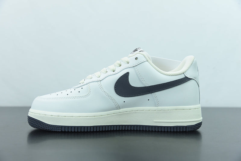 Nike Air Force 1 Beige Coalash