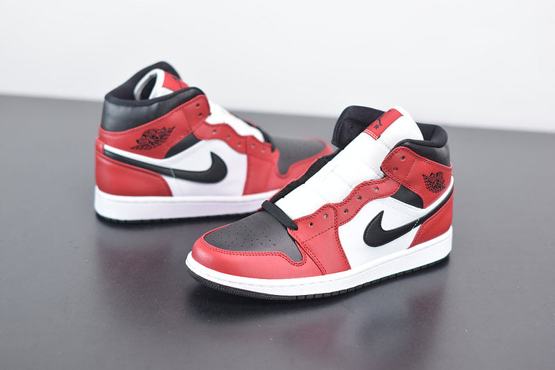 Nike Air Jordan 1 Mid "Chicago Black Toe"