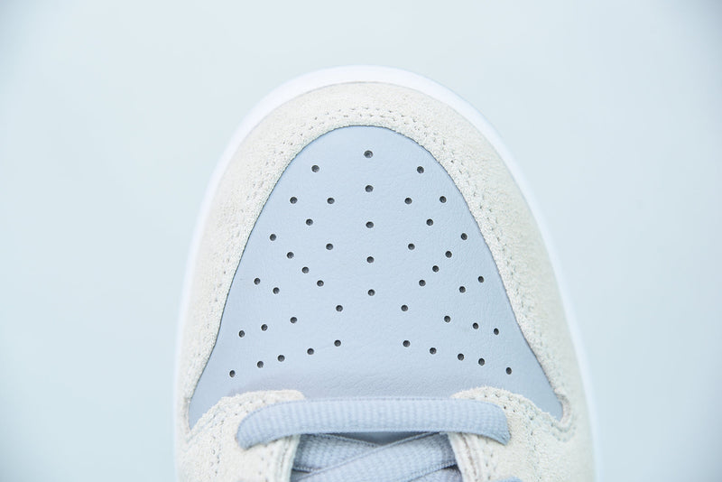 Nike SB Dunk Low TRD Summit