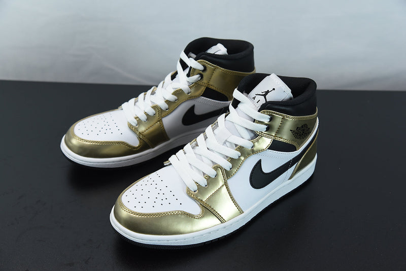 Nike Air Jordan 1 Mid SE Metallic Gold