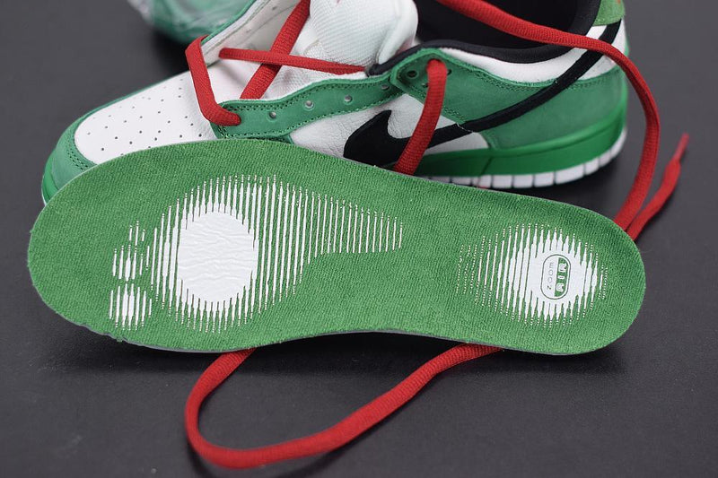 Nike SB Dunk Low Pro "Heineken" - futurerunners