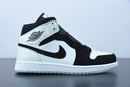 Nike Air Jordan 1 Mid  "Diamond Shorts"