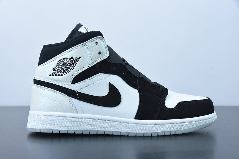 Nike Air Jordan 1 Mid  "Diamond Shorts"
