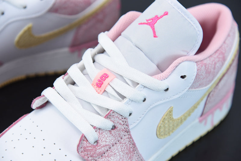 Nike Air Jordan 1 Low GS "Strawberry Ice Cream"
