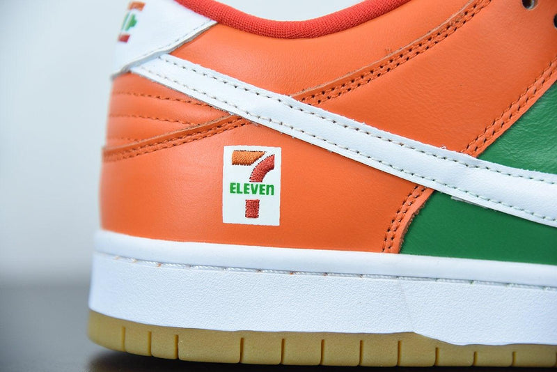 Nike SB Dunk Low 7 Eleven - futurerunners