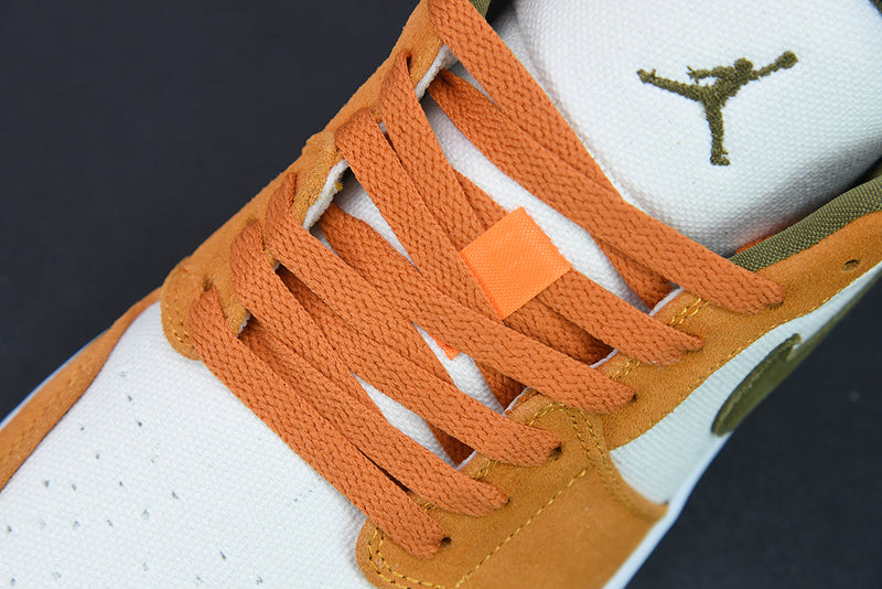 Nike Air Jordan 1 Low SE "Light Curry"