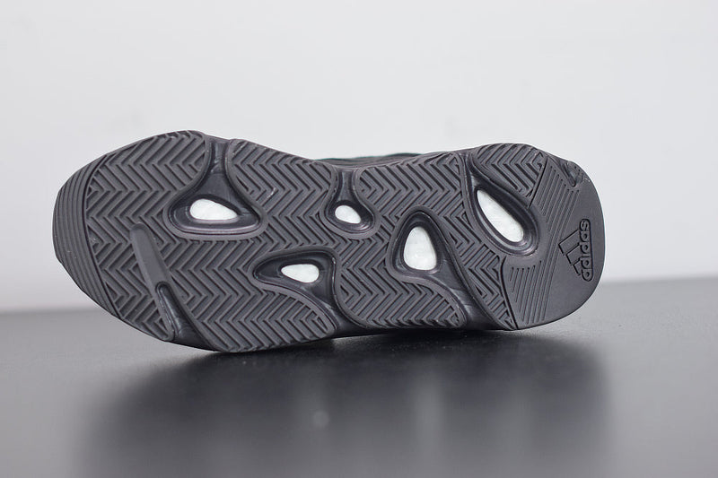 Adidas Yeezy 700 V2 Vanta