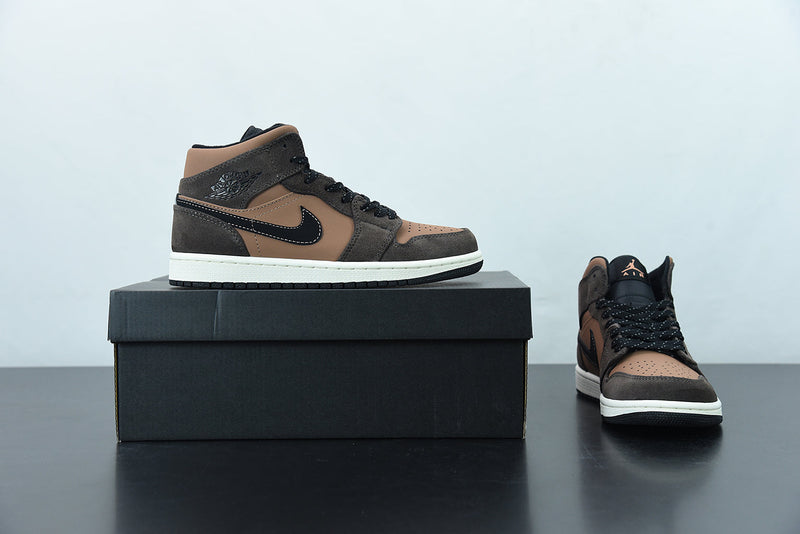 Nike Air Jordan 1 Mid SE "Brown"
