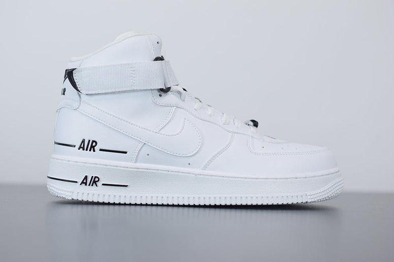 Nike Air Force 1 07 LV8 3