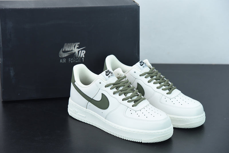 Nike Air Force 1 Low "Cream White Dark Green"