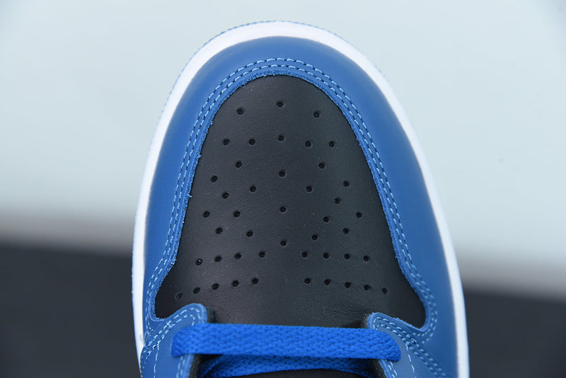 Nike Air Jordan 1 Retro High OG "Dark Marina Blue"