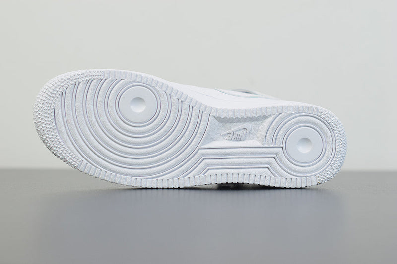 Nike Air Force 1 MID 07