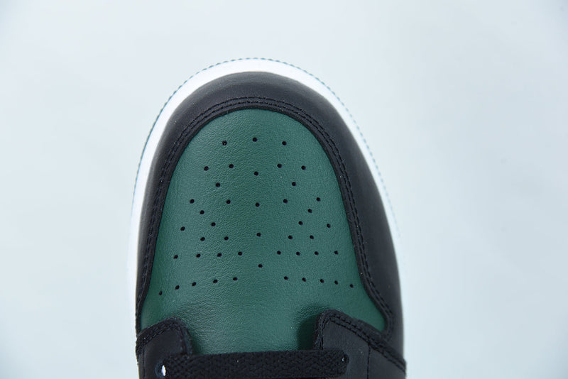 Nike Air Jordan 1 Low  "Pine Green Black"