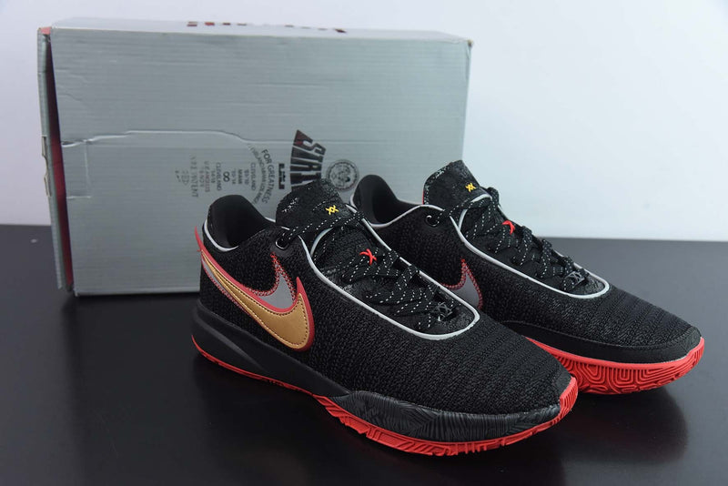 Nike LeBron 20 Low "Miami Heat"