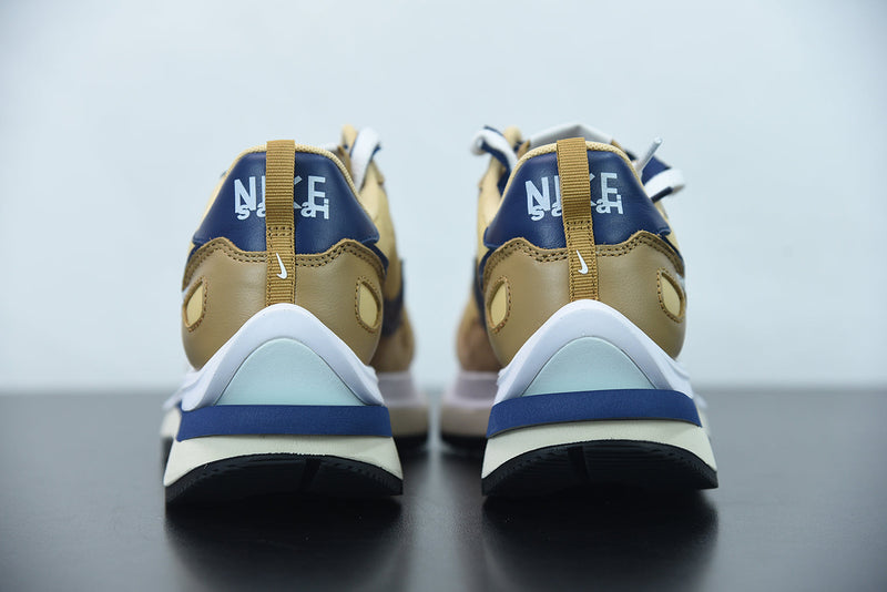 Nike x Sacai Vaporwaffle Sesame