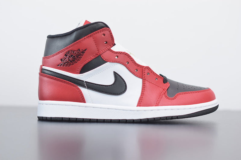 Nike Air Jordan 1 Mid "Chicago Black Toe"