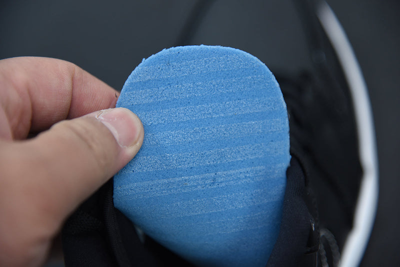 Nike Air Jordan 1 Low "Carbon Fiber"