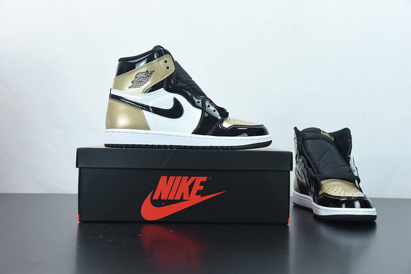 Nike Air Jordan 1 Retrô High NRG Patent Gold Toe