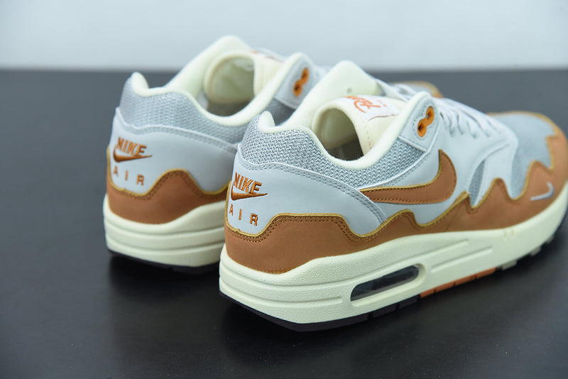 Nike Air Max 1 Patta Waves Monarch