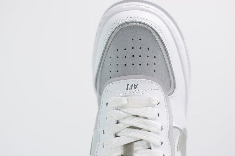 Nike Air Force 1 Shadow Particle Grey