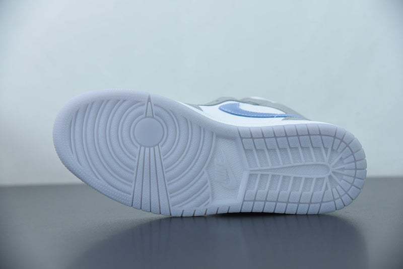 Nike Air Jordan 1 Mid "White Wolf Grey"