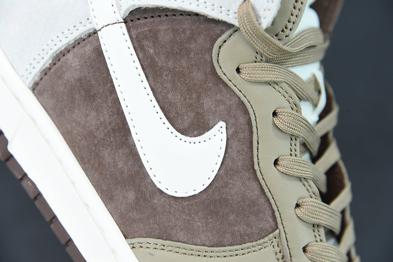 Nike Dunk High "Light Chocolate"