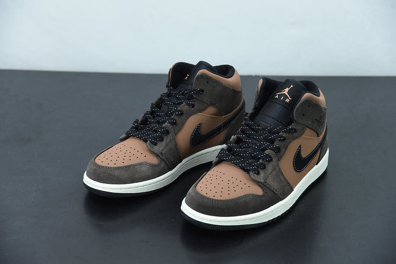 Nike Air Jordan 1 Mid SE "Brown"