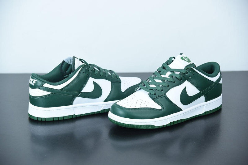 Nike Dunk Low "Michigan State" - futurerunners