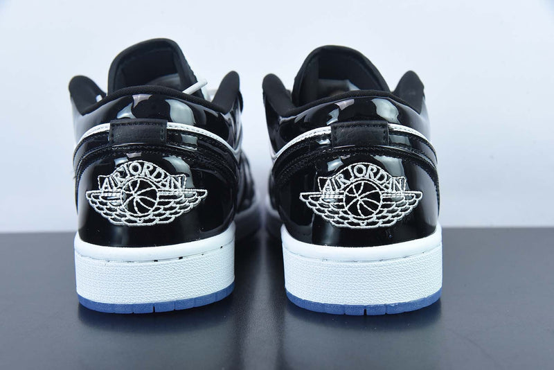 Nike Air Jordan Retro 1 Low "Concord"