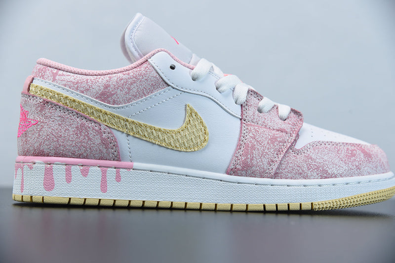 Nike Air Jordan 1 Low GS "Strawberry Ice Cream"