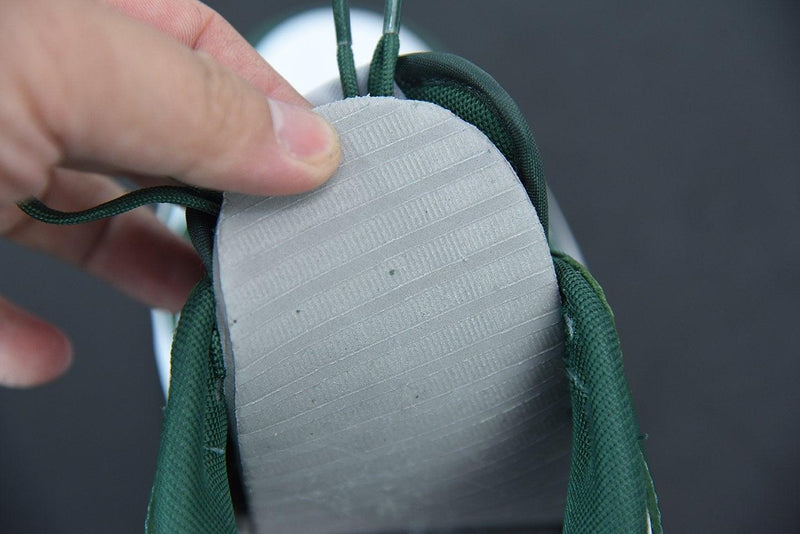 Nike Dunk Low "Michigan State" - futurerunners