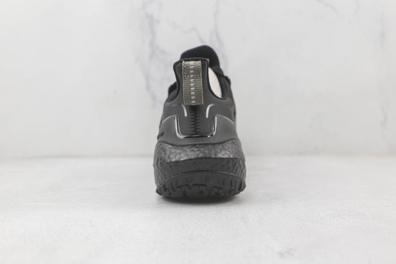 Adidas Ultra Boost 21 “Black“