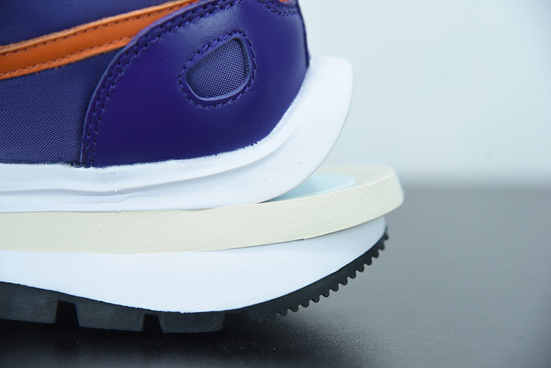 Nike X Sacai VaporWaffle Dark Iris