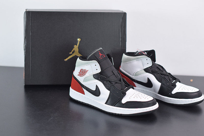 Nike Air Jordan 1 Mid SE "Red Black Toe"