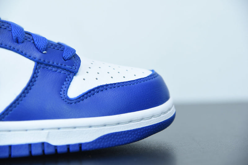 Nike Dunk Low "Kentucky"