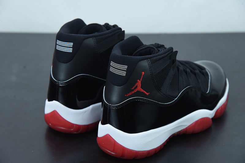 Nike Air Jordan 11 Retro Playoffs Bred