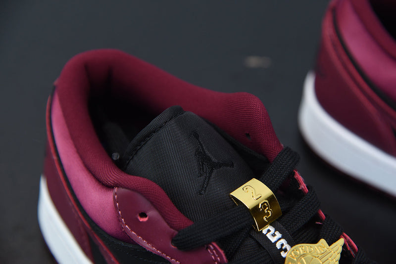 Nike Air Jordan 1 Low "Dark Beetroot Black"